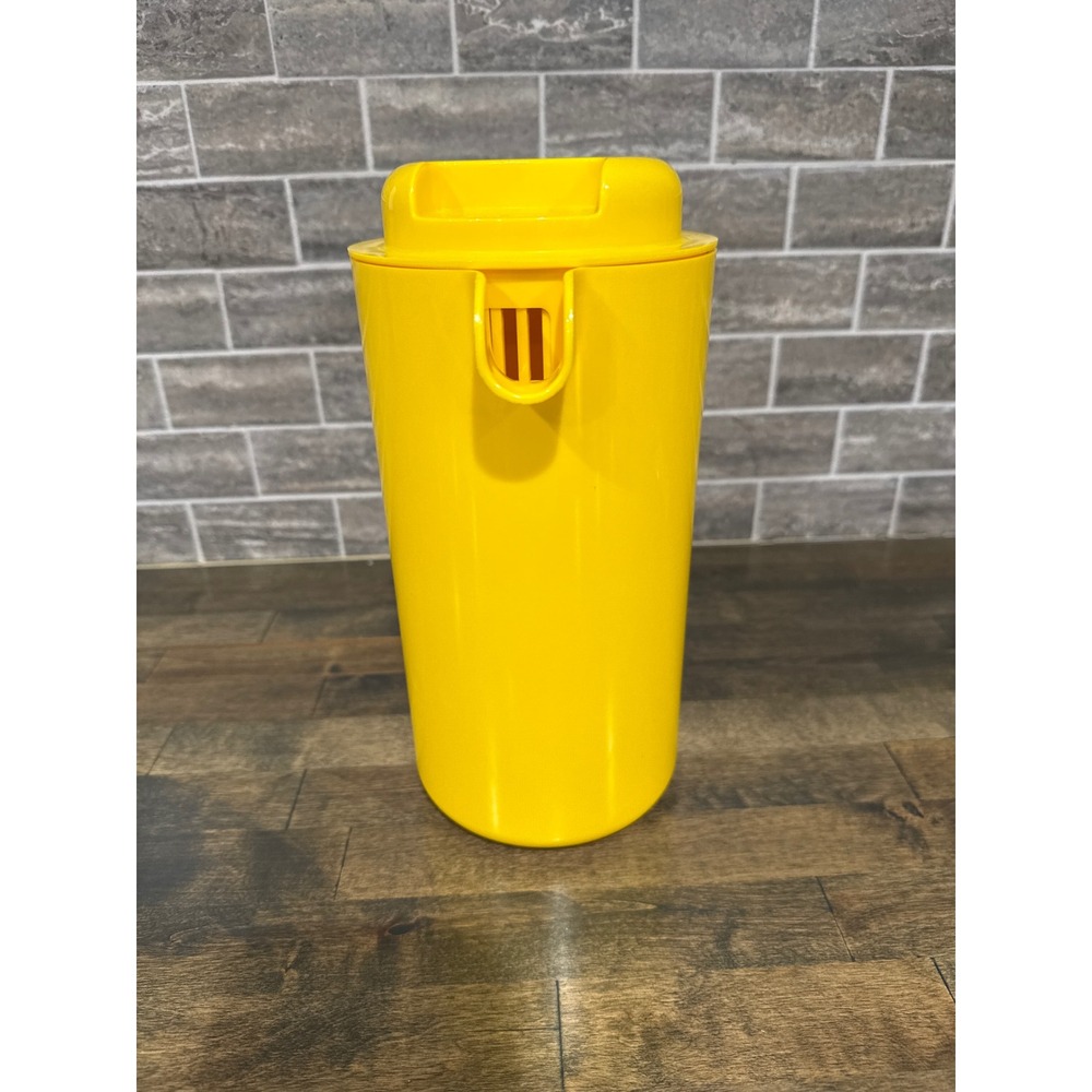 Vintage Design Motivation Ltd Yellow Plastic Pitcher with Lid Made in Canada - Picture 2 of 10